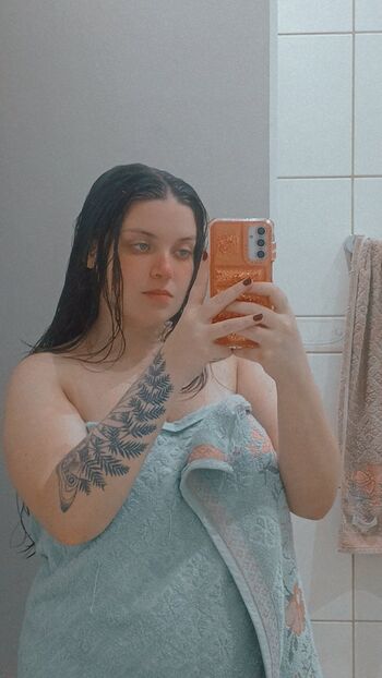 Full leaked Snowwhiteofc private onlyfans photo