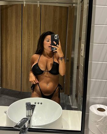 Full leaked Sophie chanel  page private onlyfans photo