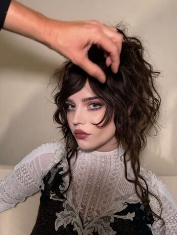 Full leaked Sophie thatcher private onlyfans photo