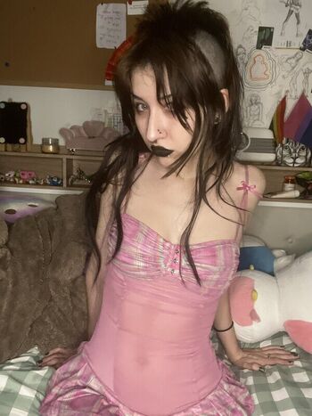 Full leaked Squishyjammer private onlyfans photo