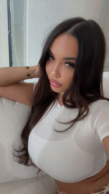 Stella Hudgens