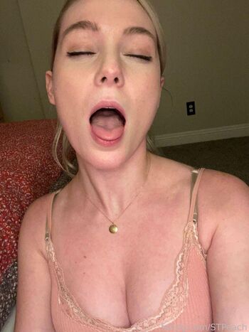 Full leaked Stpeach  page private onlyfans photo