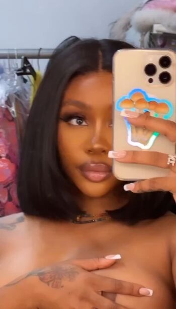 Full leaked La grsera/ private onlyfans photo