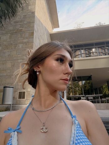 Tatiana Flores