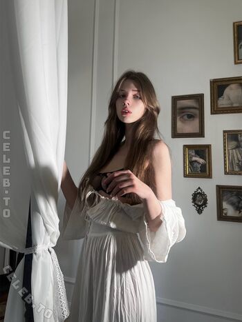 Full leaked Lola sobunos/ private onlyfans photo