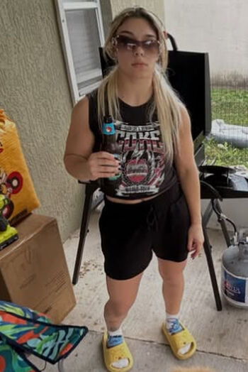 Full leaked Thea hail private onlyfans photo