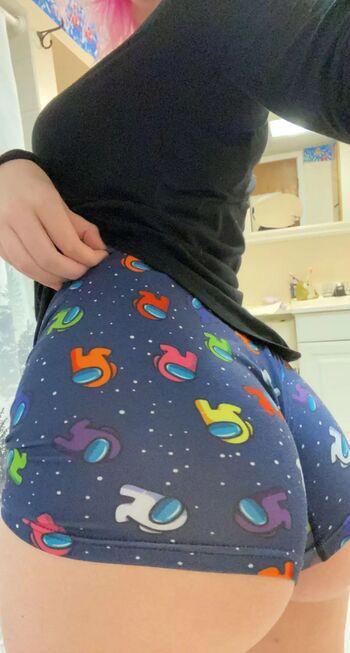 Tinyjewishlady