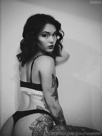 Full leaked Traumwandler allegra private onlyfans photo