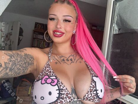 Full leaked Valeria maria private onlyfans photo