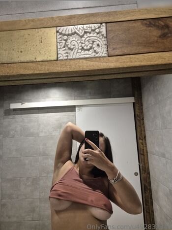 Full leaked Viskeza private onlyfans photo