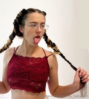 Full leaked Wendy baby girl private onlyfans photo