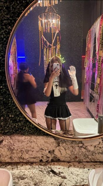 Full leaked Wendyta vc private onlyfans photo