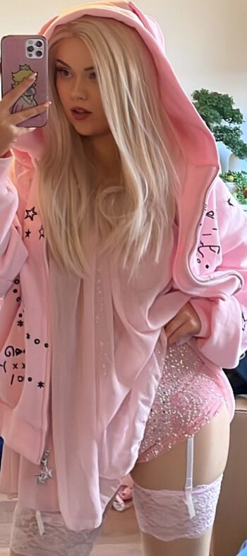 Full leaked Whatsername private onlyfans photo