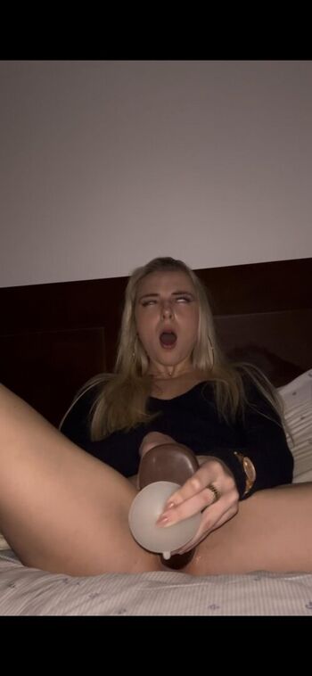 Full leaked Katev/ private onlyfans photo