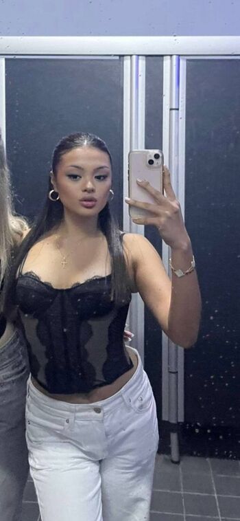 Full leaked Happybiggirl/ private onlyfans photo