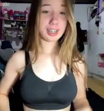 Full leaked Mari mello/ private onlyfans photo
