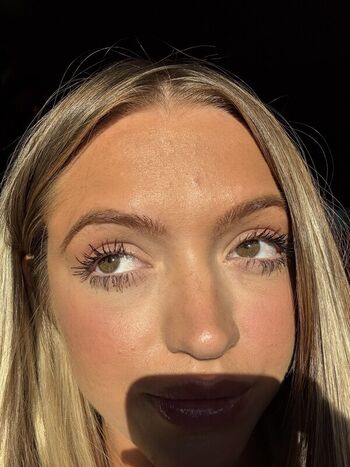 Full leaked Woah vicky  page private onlyfans photo