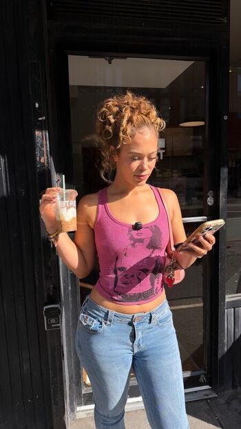 Full leaked Ynn  elmo love u private onlyfans photo