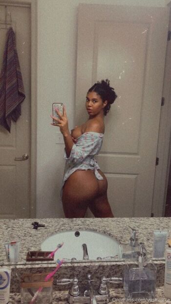 Full leaked Yasmeen kearra page private onlyfans photo