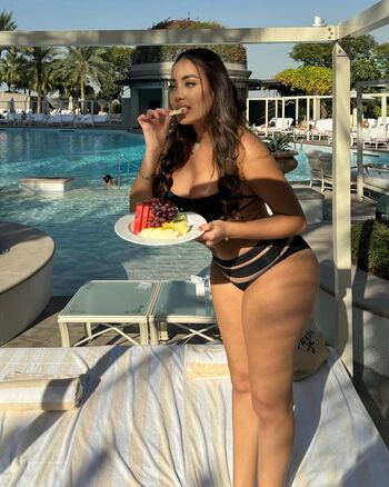 Full leaked Yousra elgattari private onlyfans photo