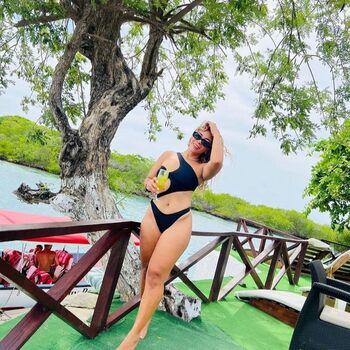 Full leaked Yumiiangell private onlyfans photo