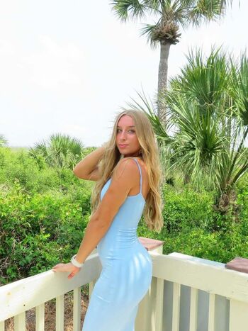 Full leaked Zalayna brown private onlyfans photo